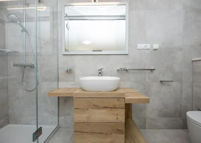 Esquel - Beachfront, Heated Pool Ražanj